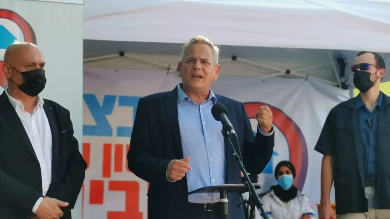שר הבריאות ניצן הורוביץ השיק את קמפיין "חיסון עד הבית", כפר קאסם, 23 באוגוסט 2021 שר הבריאות ניצן הורוביץ השיק את קמפיין "חיסון עד הבית", כפר קאסם, 23 באוגוסט 2021