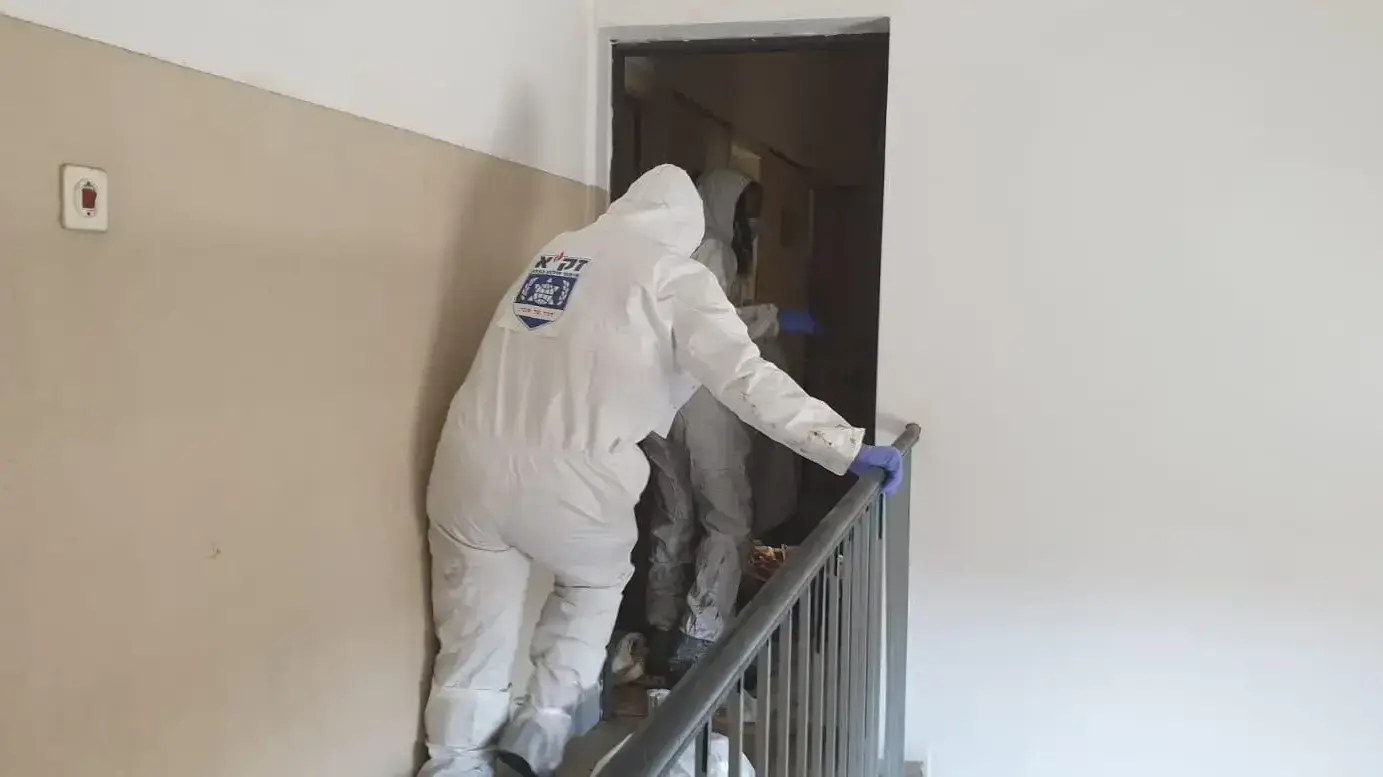 קשיש ערירי נמצא מת בביתו בחיפה
קשיש ערירי נמצא מת בביתו בחיפה