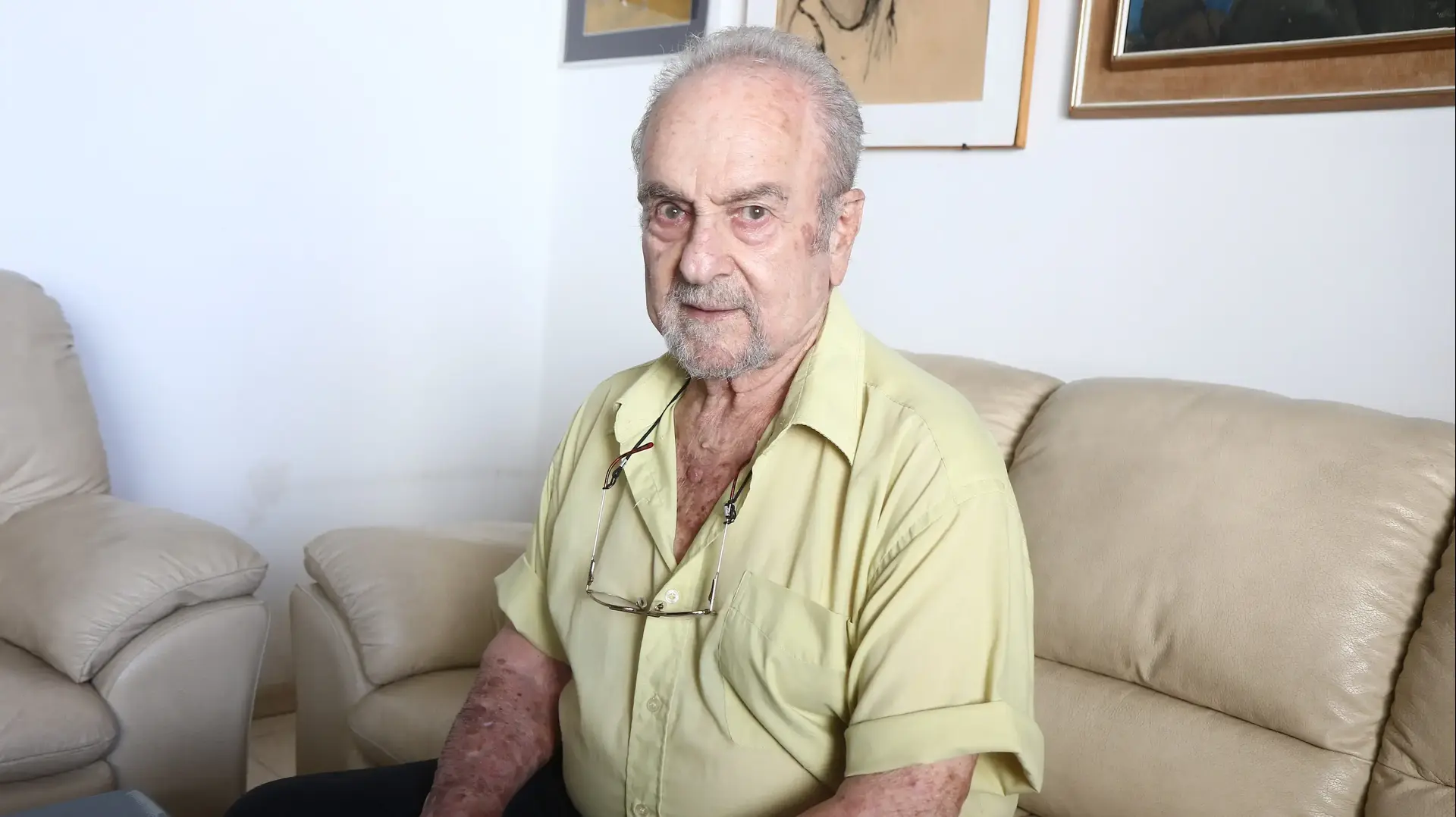מוניה שביט מוניה שביט