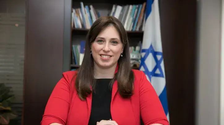 ציפי חוטובלי, שגרירת ישראל בלונדון