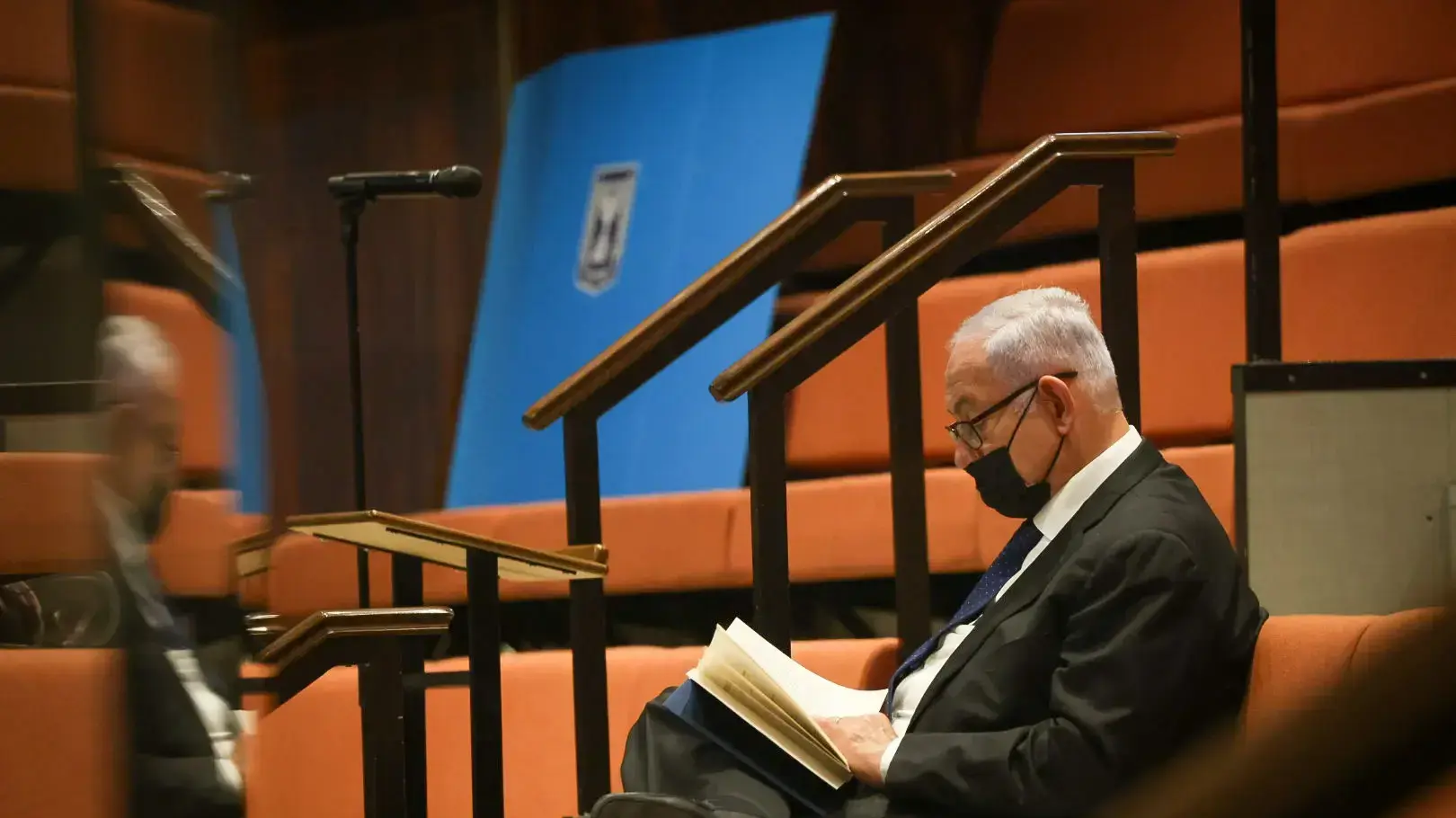 יו"ר האופוזיציה בנימין נתניהו בדיון במליאת הכנסת, 2 בספטמבר 2021 יו"ר האופוזיציה בנימין נתניהו בדיון במליאת הכנסת, 2 בספטמבר 2021