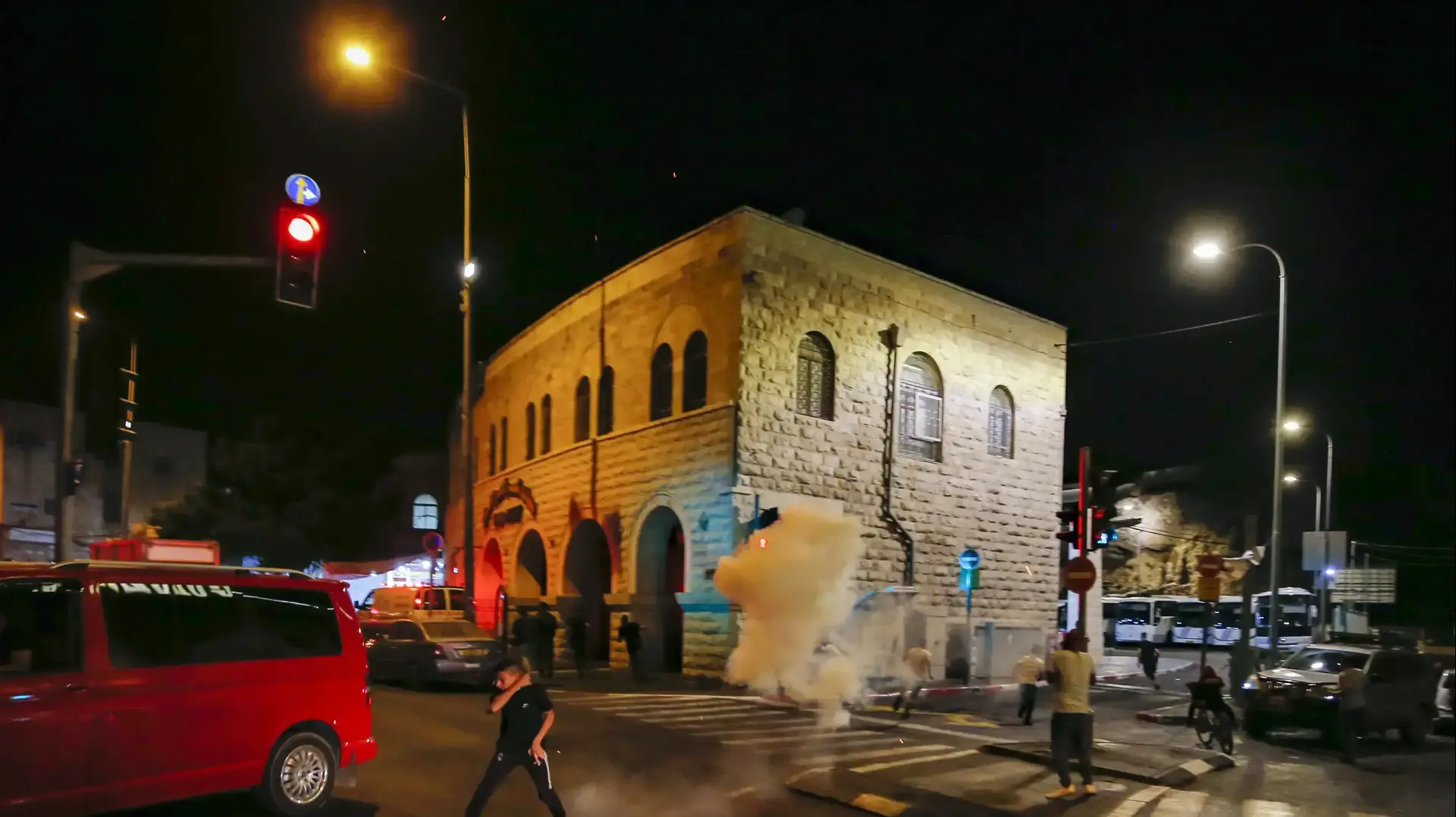 הפגנת הזדהות עם המחבלים שברחו מכלא גלבוע במזרח ירושלים, 8 בספטמבר 2021 הפגנת הזדהות עם המחבלים שברחו מכלא גלבוע במזרח ירושלים, 8 בספטמבר 2021