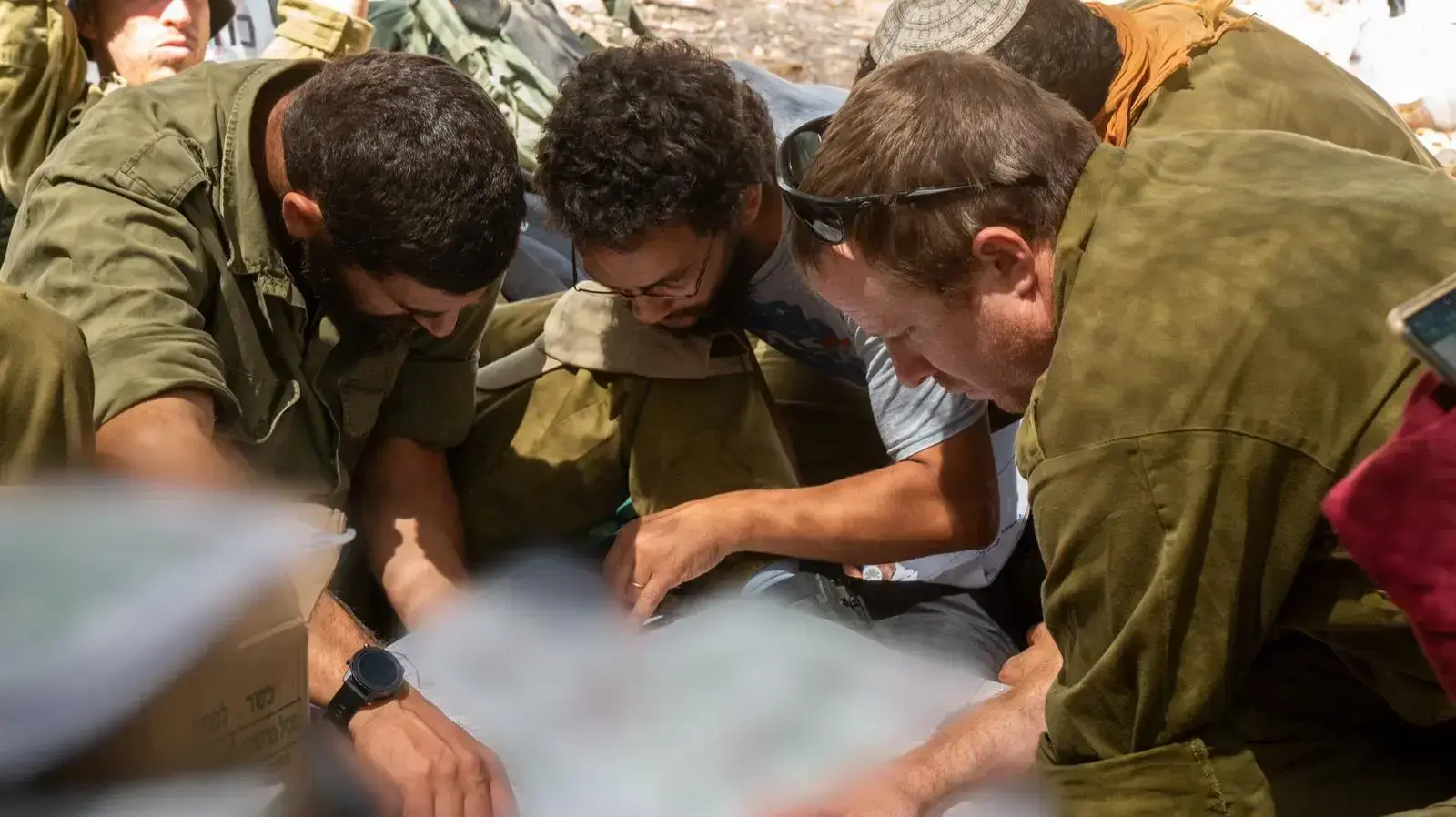 פעילות כוחות צה"ל ביממה האחרונה במרחב יהודה ושומרון כחלק מהמצוד אחר האסירים הנמלטים פעילות כוחות צה"ל ביממה האחרונה במרחב יהודה ושומרון כחלק מהמצוד אחר האסירים הנמלטים