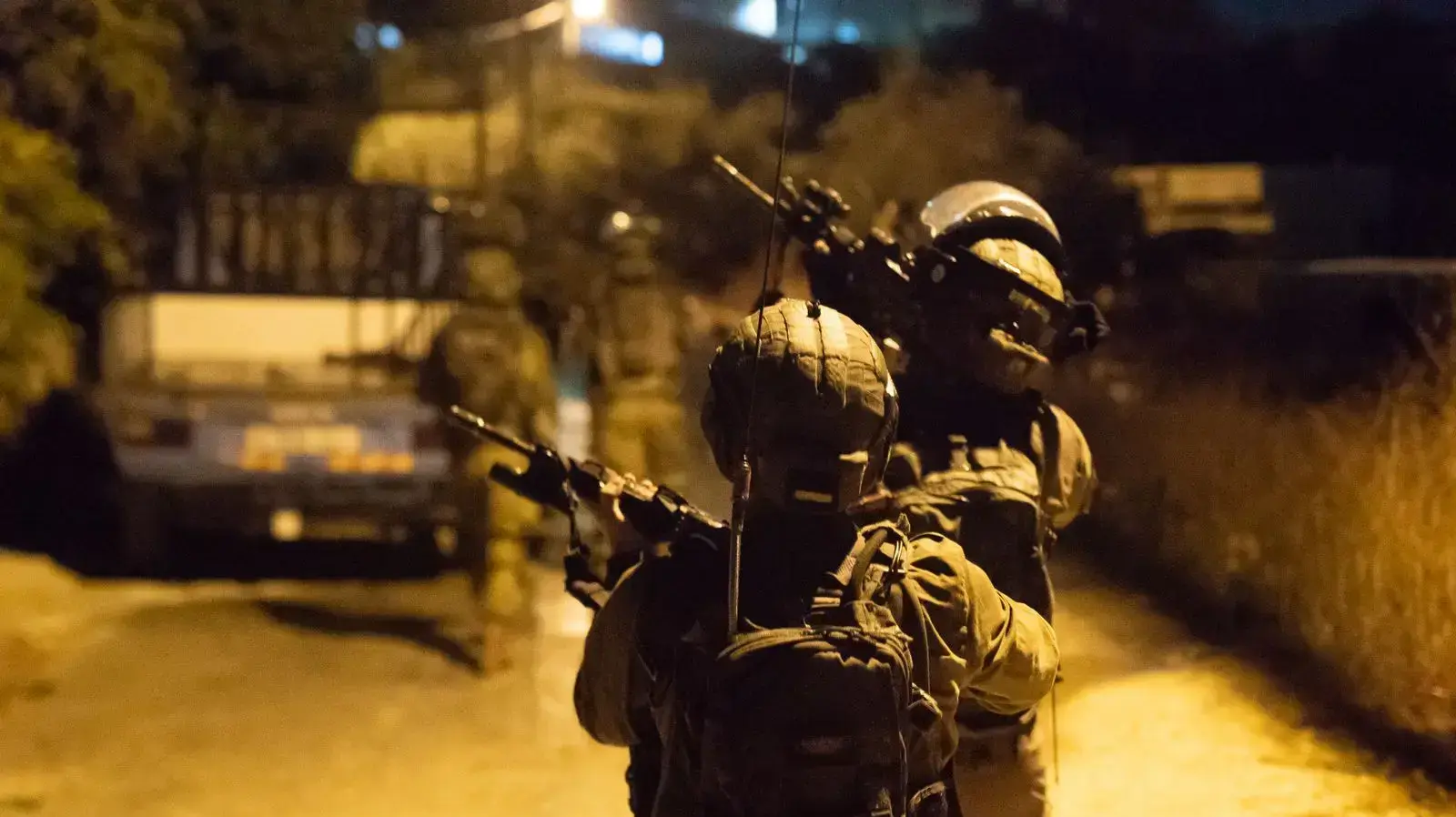פעילות כוחות צה"ל ביממה האחרונה במרחב יהודה ושומרון כחלק מהמצוד אחר האסירים הנמלטים פעילות כוחות צה"ל ביממה האחרונה במרחב יהודה ושומרון כחלק מהמצוד אחר האסירים הנמלטים