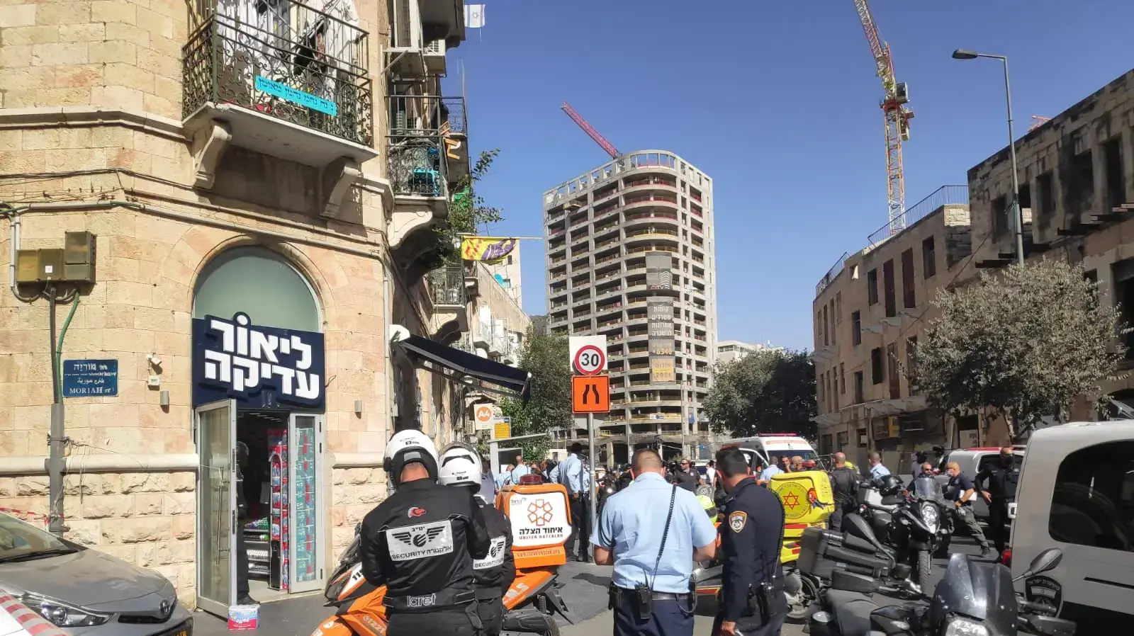 זירת פיגוע הדקירה בירושלים 13 בפסטמבר 2021 זירת פיגוע הדקירה בירושלים 13 בפסטמבר 2021