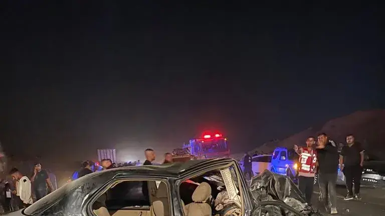 זירת התאונה בערערה בה נהרג צעיר כבן 20, 17 בספטמבר, 2021 זירת התאונה בערערה בה נהרג צעיר כבן 20, 17 בספטמבר, 2021