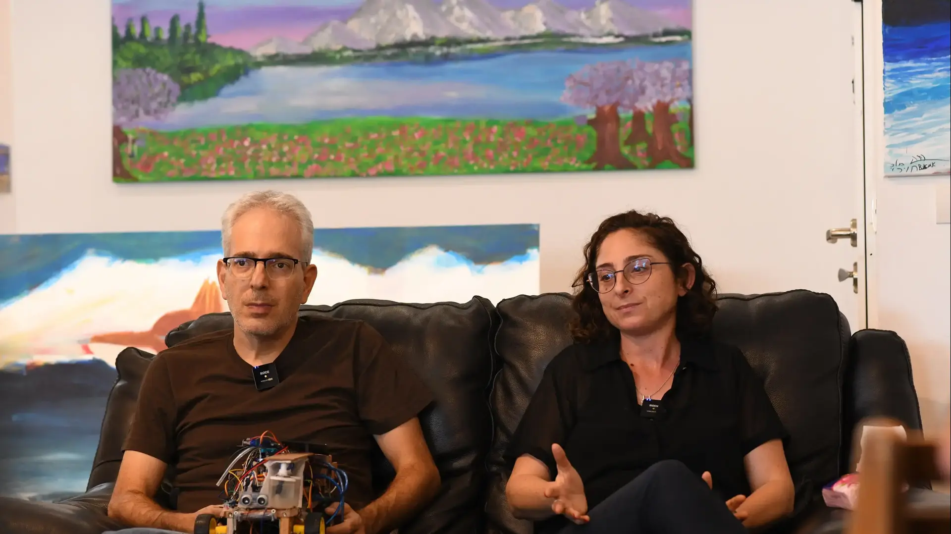 צופית ואיציק חורי, הוריו של ברק שנדרס למוות כשרכב על אופניים בערב יום הכיפורים צופית ואיציק חורי, הוריו של ברק שנדרס למוות כשרכב על אופניים בערב יום הכיפורים