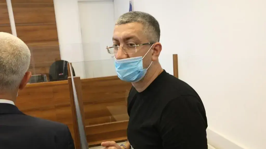 ראש המאפיה הרוסית בישראל מיכאל טנסקי בבית המשפט, 20 בספטמבר 2021 ראש המאפיה הרוסית בישראל מיכאל טנסקי בבית המשפט, 20 בספטמבר 2021
