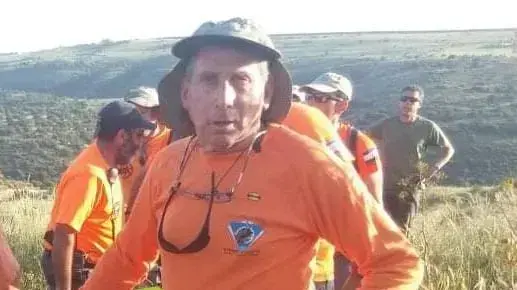 פרץ גלעדי שמת בעת שסייע למשפחה במצוקה בנחל עמוד פרץ גלעדי שמת בעת שסייע למשפחה במצוקה בנחל עמוד