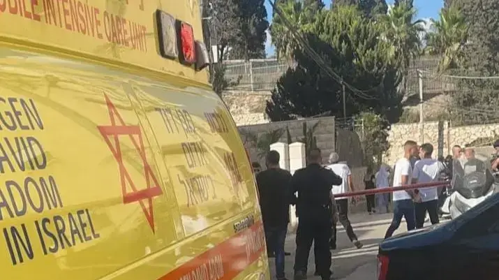 זירת האירוע בנצרת בה נרצח גבר בשנות ה-50 לחייו. 24 בספטמבר 2021 זירת האירוע בנצרת בה נרצח גבר בשנות ה-50 לחייו. 24 בספטמבר 2021