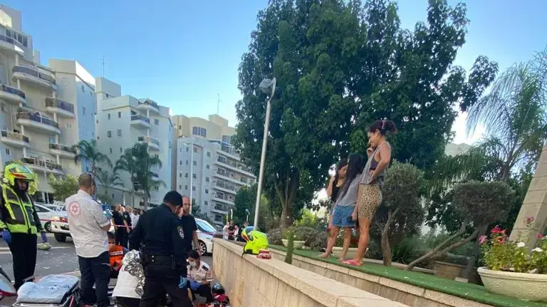 העמוד שקרס על אישה בחולון, 25 בספטמבר, 2021 העמוד שקרס על אישה בחולון, 25 בספטמבר, 2021