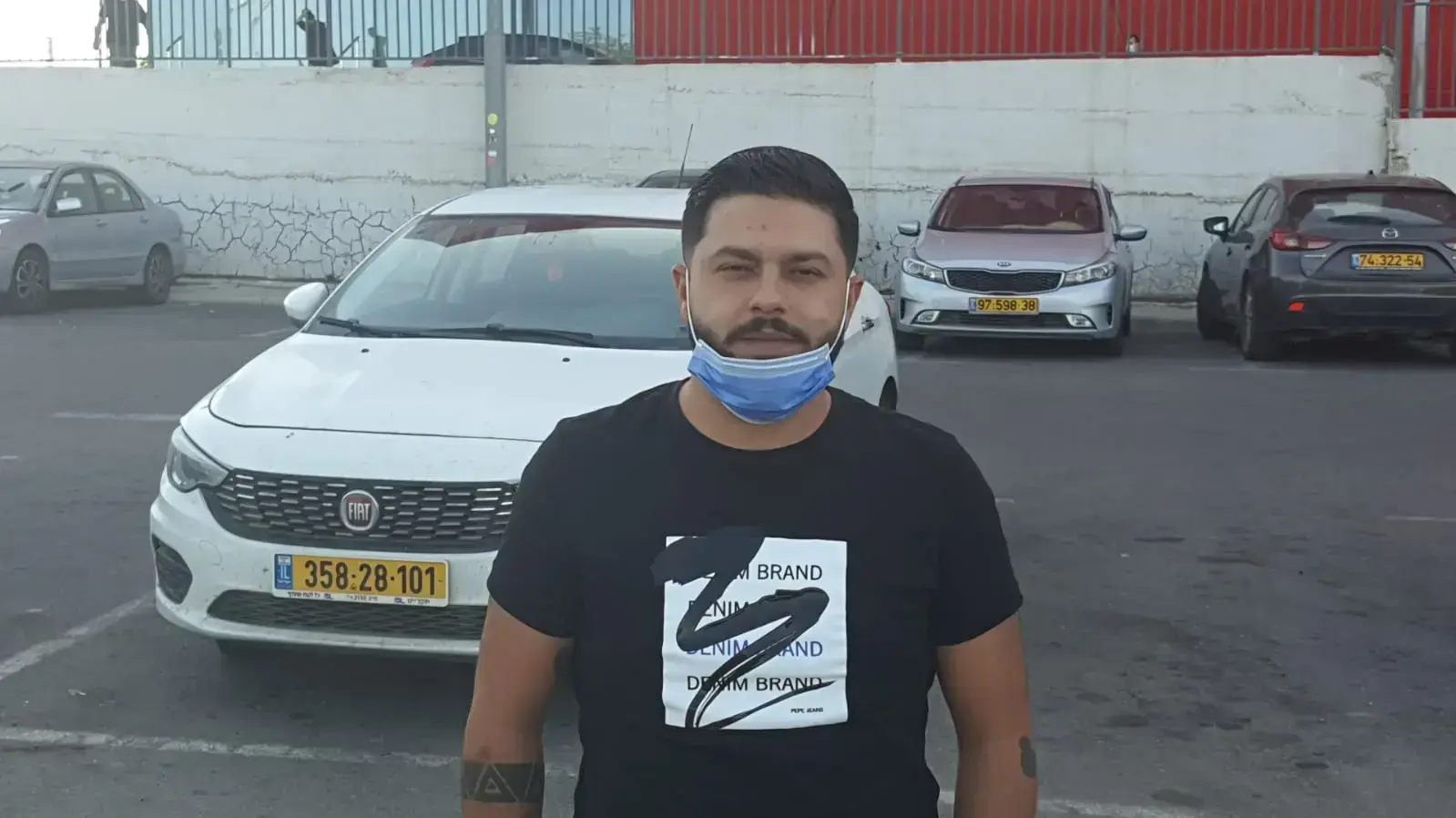 מיכאל לב תושב באר שבע ,יזם לאחרונה קבוצות ווצאפ שמטרתם להגן על תושבי בירת הנגב מיכאל לב תושב באר שבע ,יזם לאחרונה קבוצות ווצאפ שמטרתם להגן על תושבי בירת הנגב