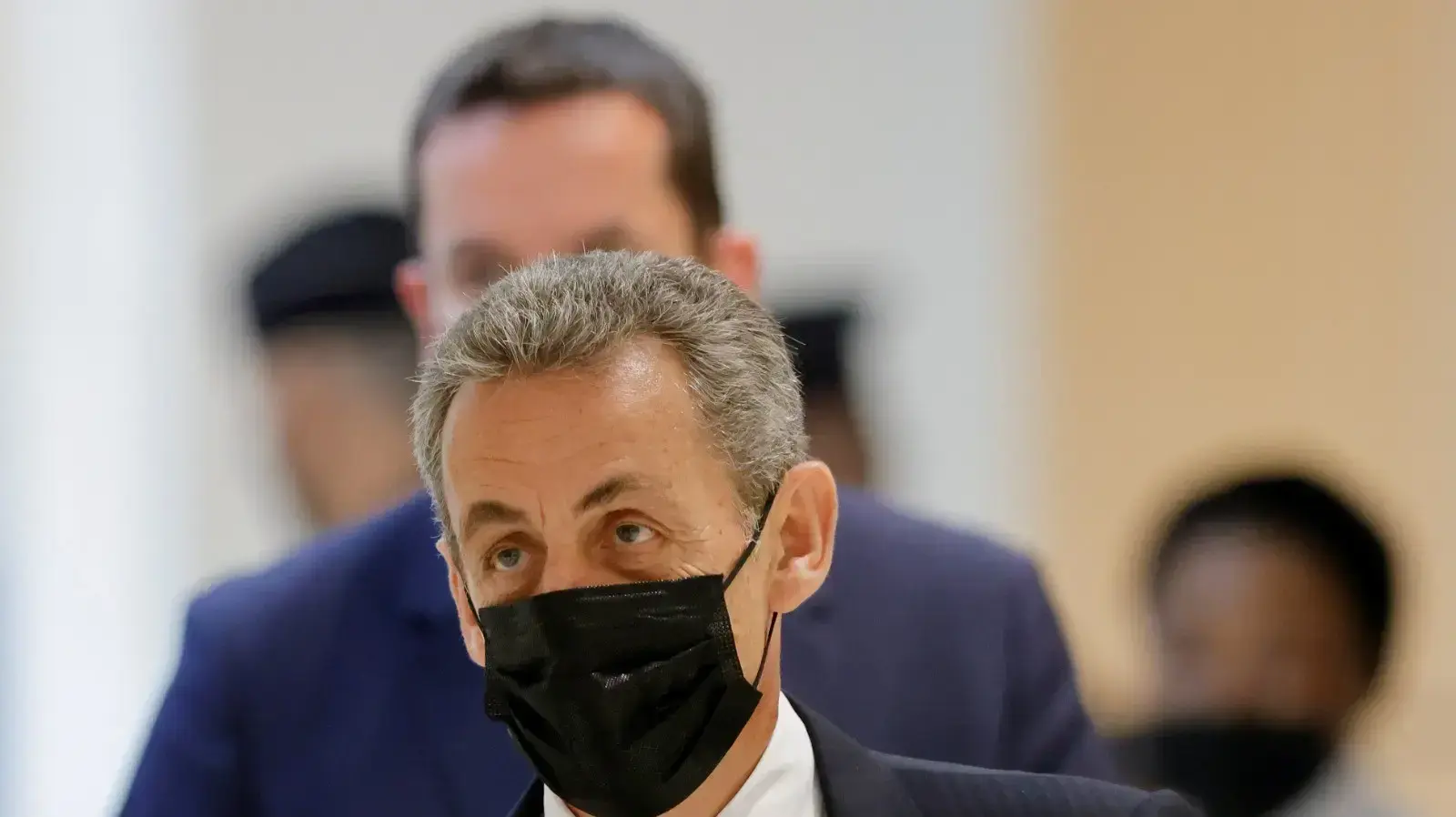 נשיא צרפת לשעבר ניקולא סרקוזי בבית משפט בפריז, 15 ביוני 2021 נשיא צרפת לשעבר ניקולא סרקוזי בבית משפט בפריז, 15 ביוני 2021
