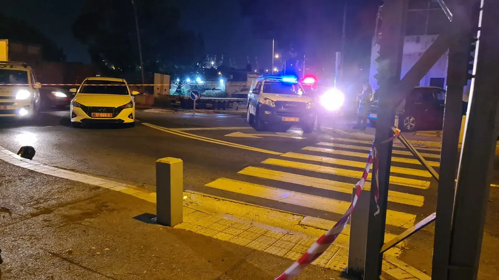 זירת הירי, רחוב קיבוץ גלויות חיפה. 1 באוקטובר 2021 זירת הירי, רחוב קיבוץ גלויות חיפה. 1 באוקטובר 2021
