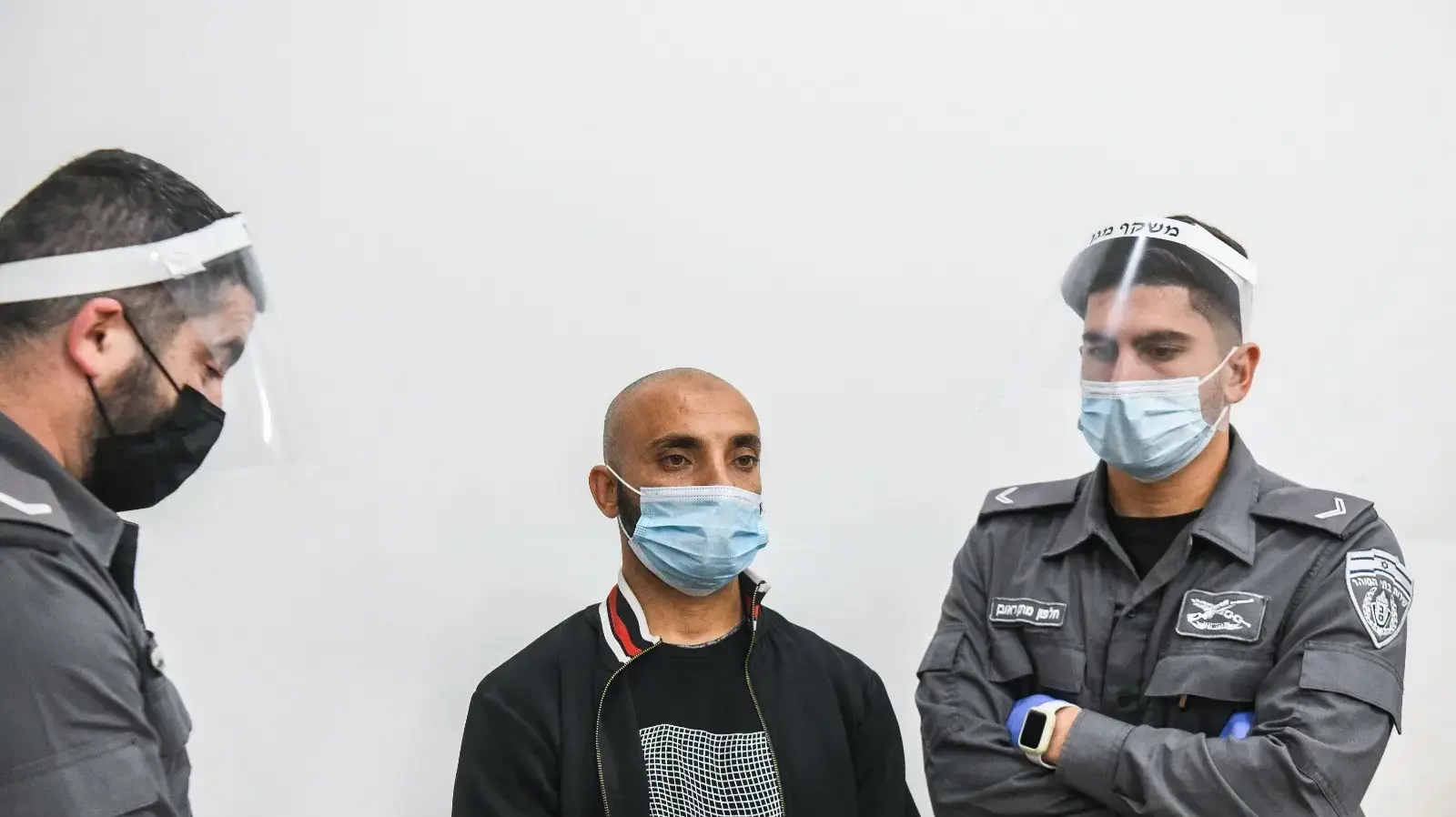 הארכת מעצר לחשודים בתקיפת שוטרים בכפר קאסם, בימ"ש השלום פתח תקווה, 3 באוקטובר 2021 הארכת מעצר לחשודים בתקיפת שוטרים בכפר קאסם, בימ"ש השלום פתח תקווה, 3 באוקטובר 2021