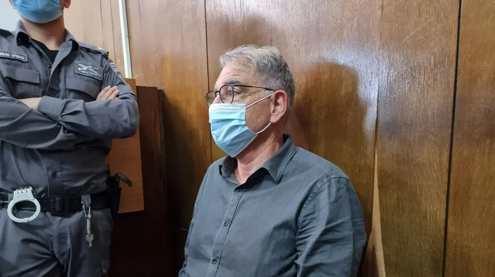 פרופ' אריה לוין, החשוד באונס, במהלך הארכת מעצרו בבית משפט השלום, ת"א 4 באוקטובר 2021 פרופ' אריה לוין, החשוד באונס, במהלך הארכת מעצרו בבית משפט השלום, ת"א 4 באוקטובר 2021