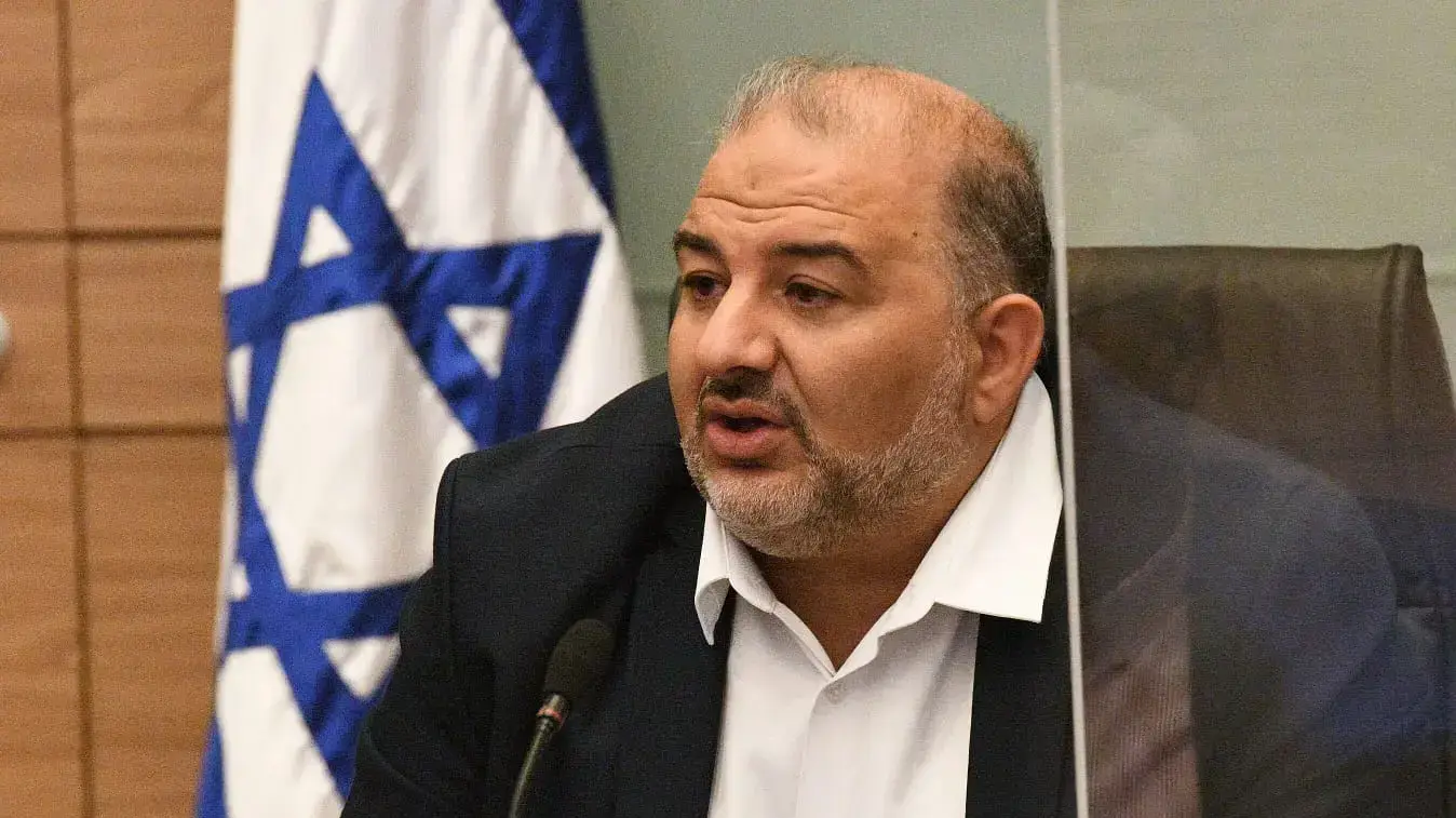 יו"ר רע"מ, מנסור עבאס בפתח ישיבת סייעתו בכנסת 4 באוקטבור 2021 