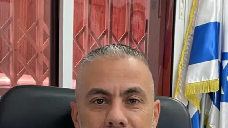 סנ"צ עמוס דמרי, מפקד תחנת רהט במשטרה סנ"צ עמוס דמרי, מפקד תחנת רהט במשטרה