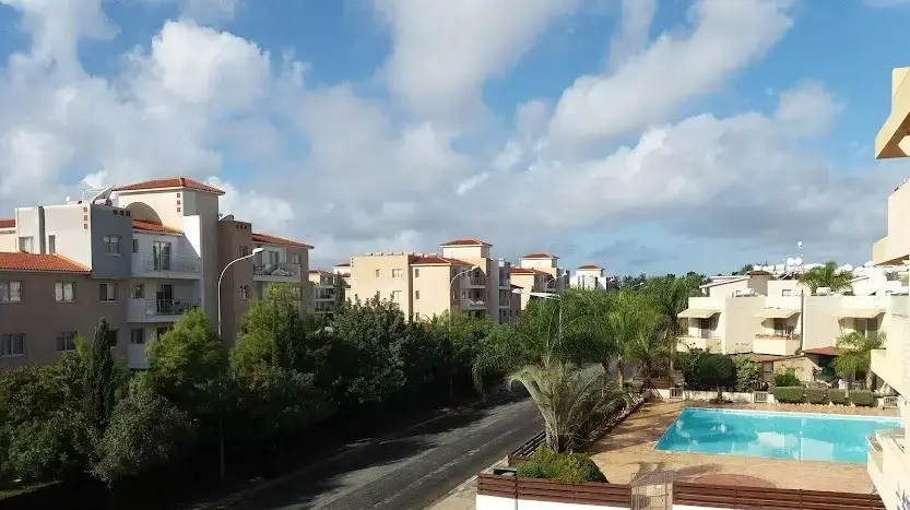 רחוב בפאפוס קפריסין
8.10.21 רחוב בפאפוס קפריסין
8.10.21
