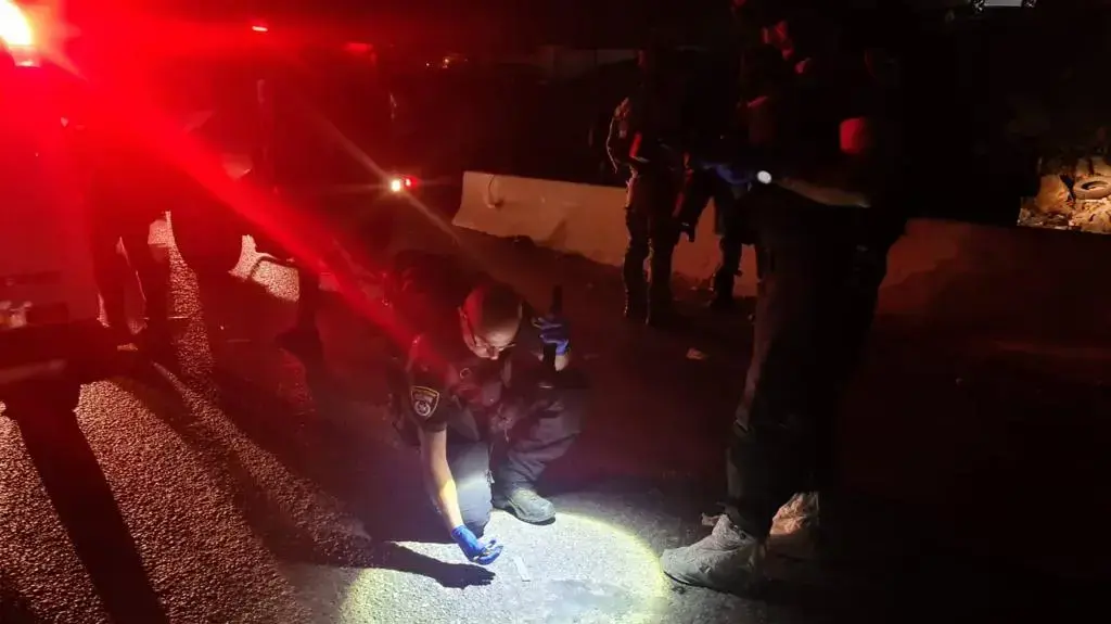 לוחם מג"ב נפצע בינוני בפיגוע דריסה סמוך לקלנדיה, 14 באוקטובר 2021 לוחם מג"ב נפצע בינוני בפיגוע דריסה סמוך לקלנדיה, 14 באוקטובר 2021