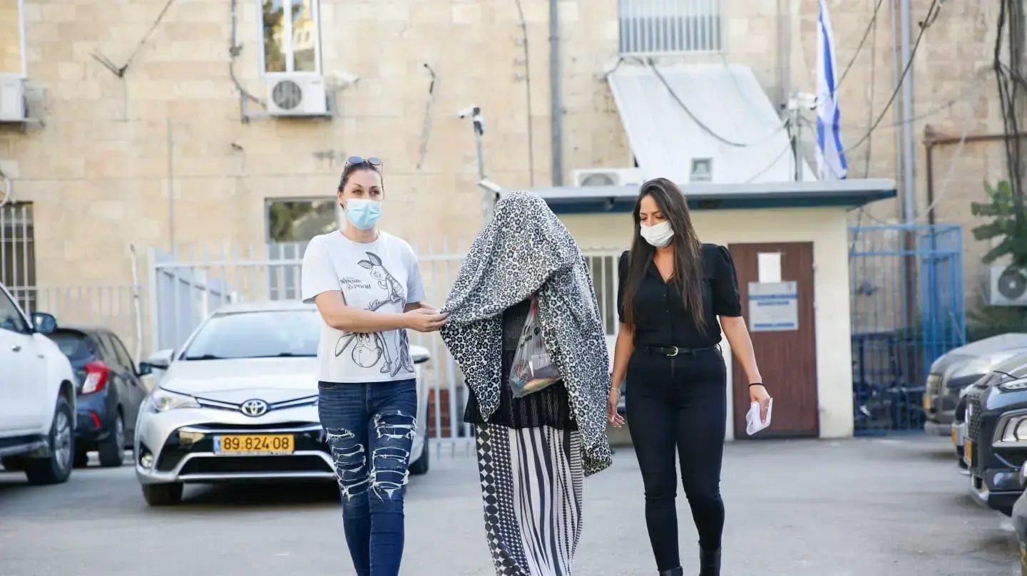 חשודה בפרשת העלמות ורצח בירושלים לפני שלושים שנה, בימ"ש מחוזי ירושלים, 17 באוקטובר 2021 חשודה בפרשת העלמות ורצח בירושלים לפני שלושים שנה, בימ"ש מחוזי ירושלים, 17 באוקטובר 2021
