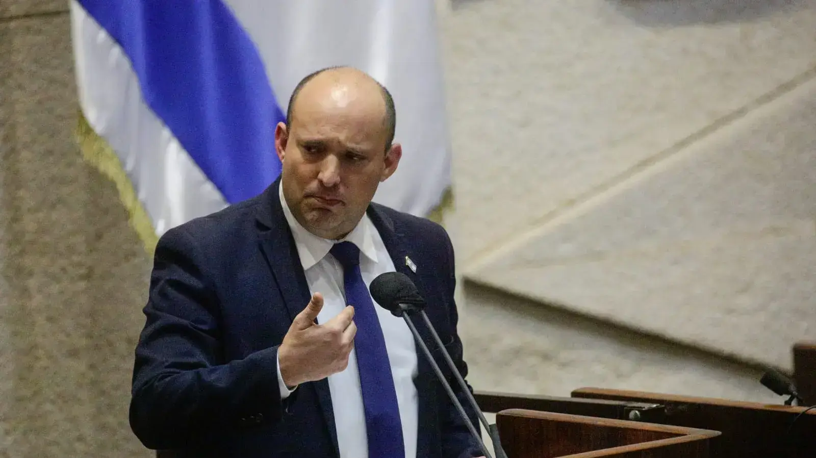 ראש הממשלה נפתלי בנט נואם בכנסת, יום הזיכרון לראש הממשלה לשעבר יצחק רבין, 18 באוקטובר 2021 ראש הממשלה נפתלי בנט נואם בכנסת, יום הזיכרון לראש הממשלה לשעבר יצחק רבין, 18 באוקטובר 2021