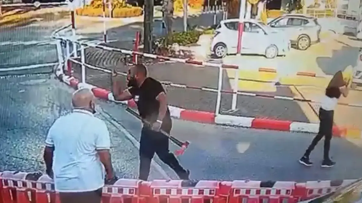 זירת עימות בן אדם למאבטחים בנהריה 