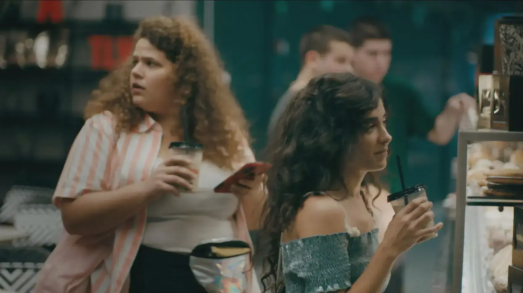 ילדות סכסכניות, עינת הולנד, מיה לנדסמן ילדות סכסכניות, עינת הולנד, מיה לנדסמן