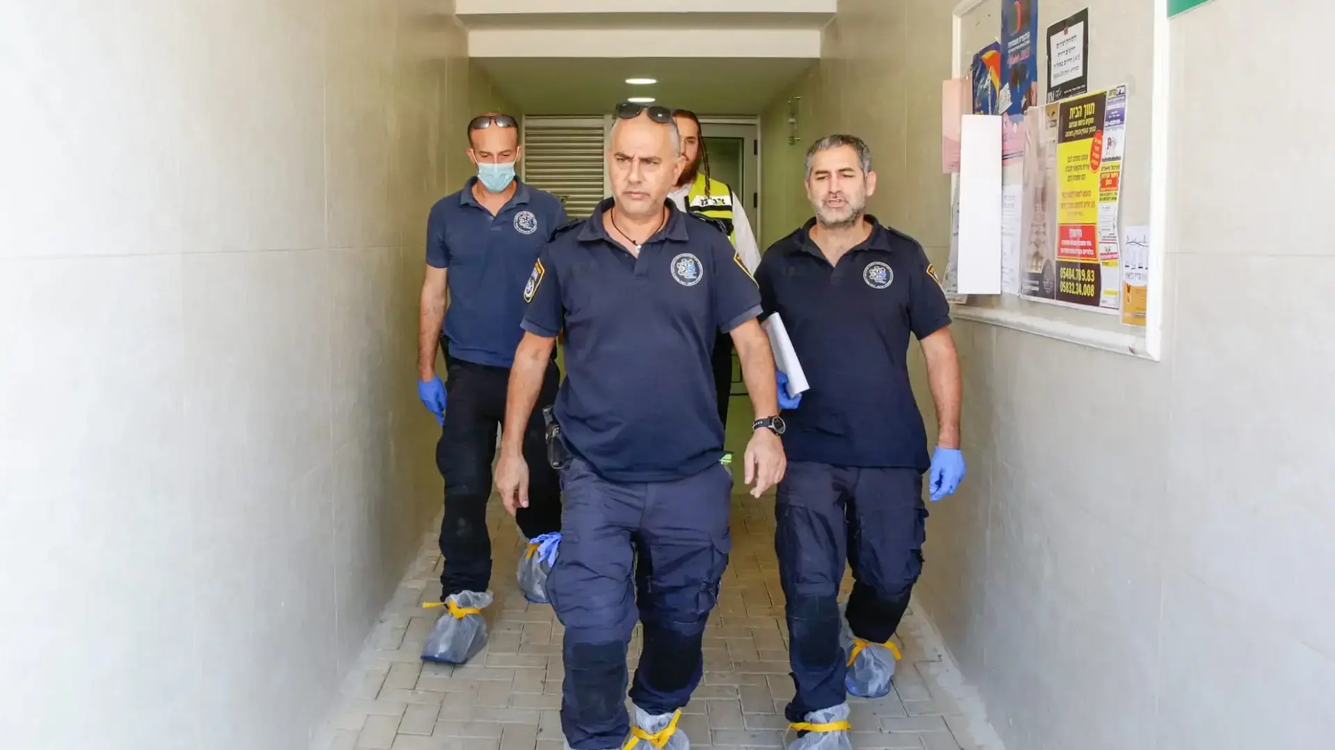 זירת הרצח ברחוב הרב ישראל גרוסמן בבית שמש 22 באוקטבור 2021 זירת הרצח ברחוב הרב ישראל גרוסמן בבית שמש 22 באוקטבור 2021