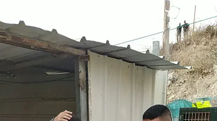 פשיטה על מכלאת כלבים פיראטית בנצרת פשיטה על מכלאת כלבים פיראטית בנצרת