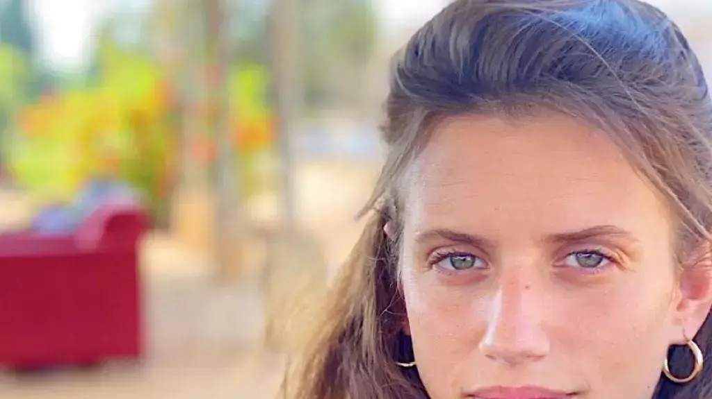 יעל אלקנה יעל אלקנה