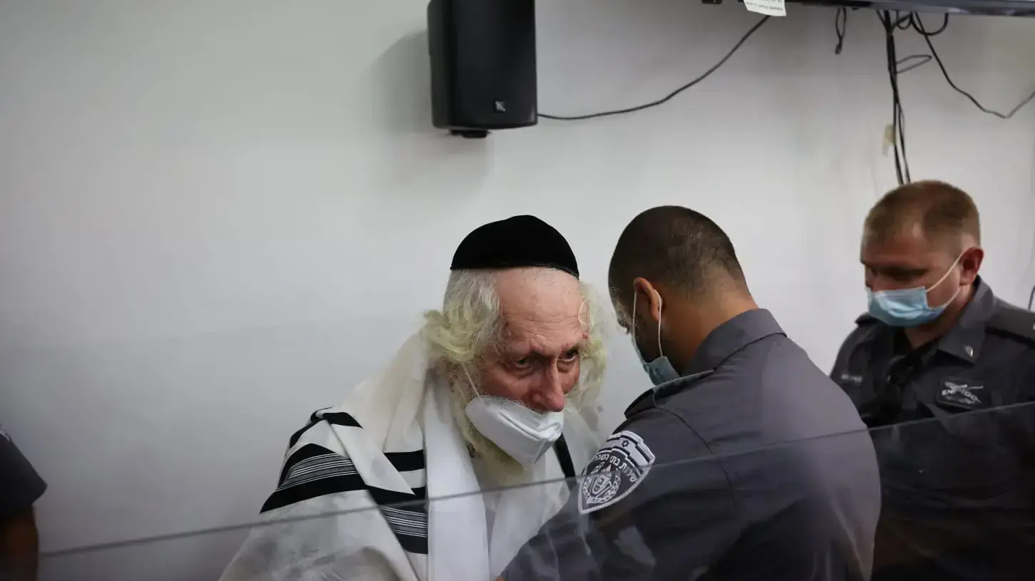 דיון הארכת מעצר לאליעזר ברלנד החשוד במעורבות בפרשת הרצח מלפני 30 שנה, בית משפט השלום ירושלים, 3 בנובמבר 2021