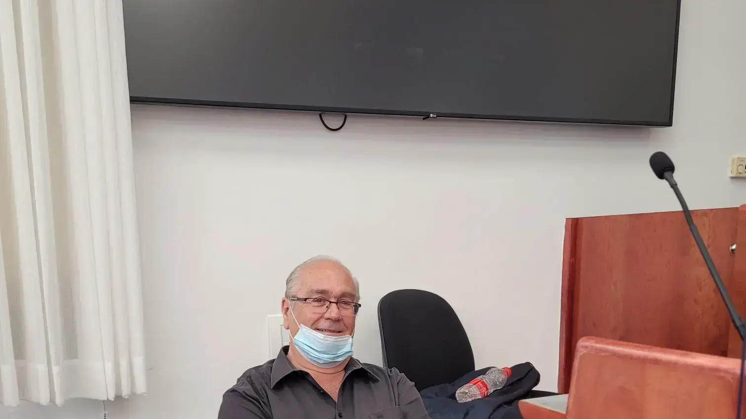 פליקס כהן, סמנכ"ל כספים של קבוצת יורוקום בדיון בתיקי האלפים, בימ"ש מחוזי ירושלים, 8 בנובמבר 2021 פליקס כהן, סמנכ"ל כספים של קבוצת יורוקום בדיון בתיקי האלפים, בימ"ש מחוזי ירושלים, 8 בנובמבר 2021