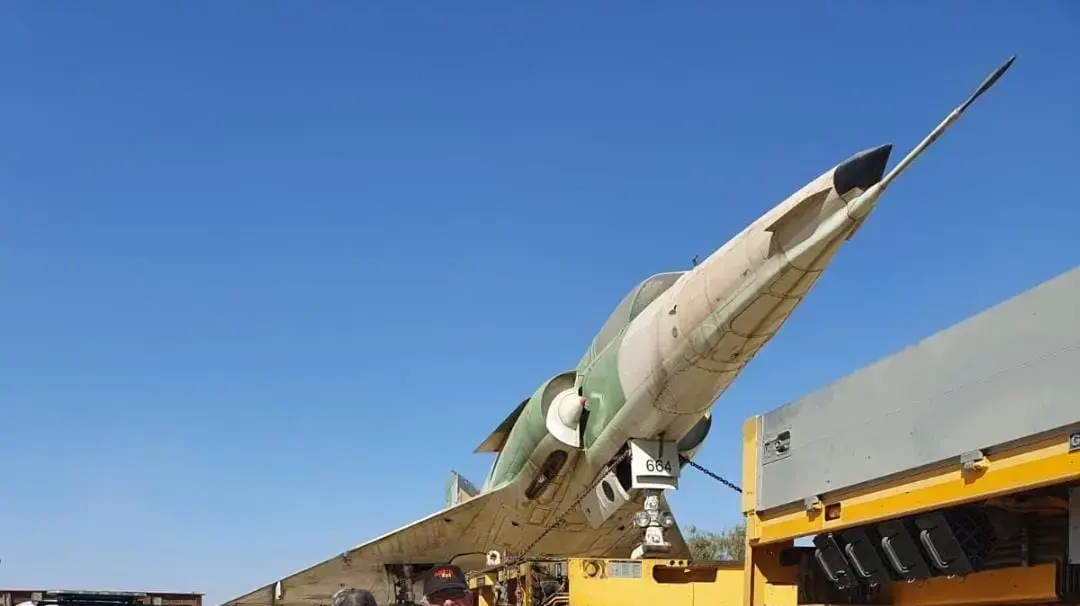 מבצע העברתו של מטוס כפיר ממוזיאון חיל האויר בחצרים לקיבוץ עין חרוד איחוד מבצע העברתו של מטוס כפיר ממוזיאון חיל האויר בחצרים לקיבוץ עין חרוד איחוד