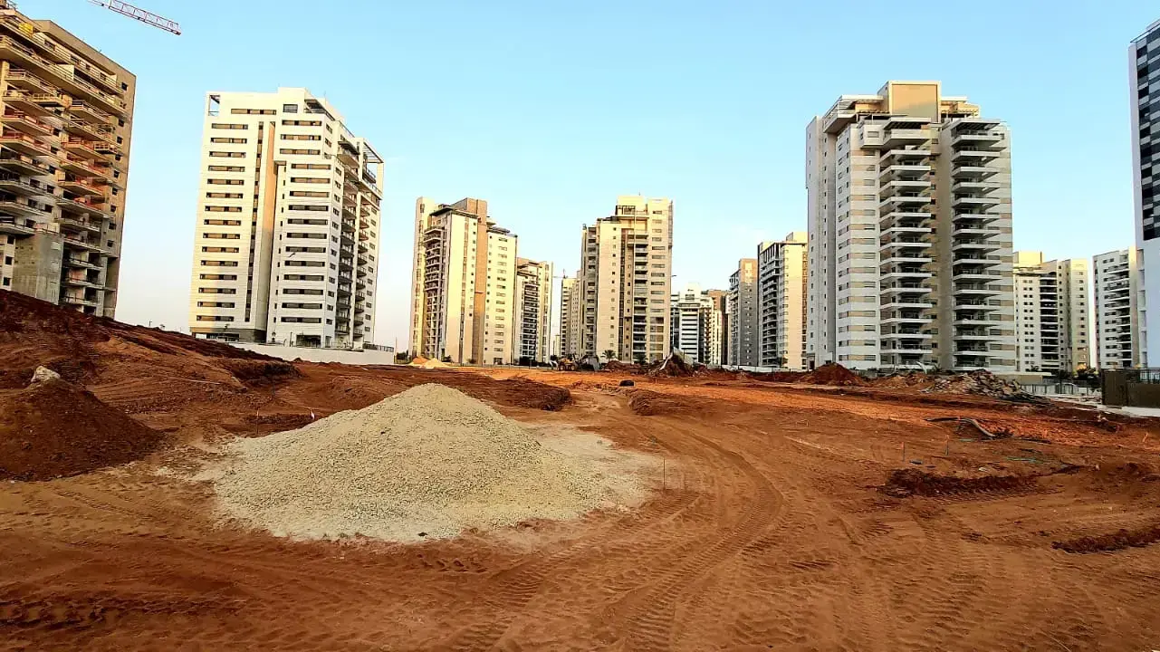 זירת מציאת פצצת המרגמה ממלחמת העולם הראשונה שמצאו בגני תקווה 17 בנובמר 2021 זירת מציאת פצצת המרגמה ממלחמת העולם הראשונה שמצאו בגני תקווה 17 בנובמר 2021