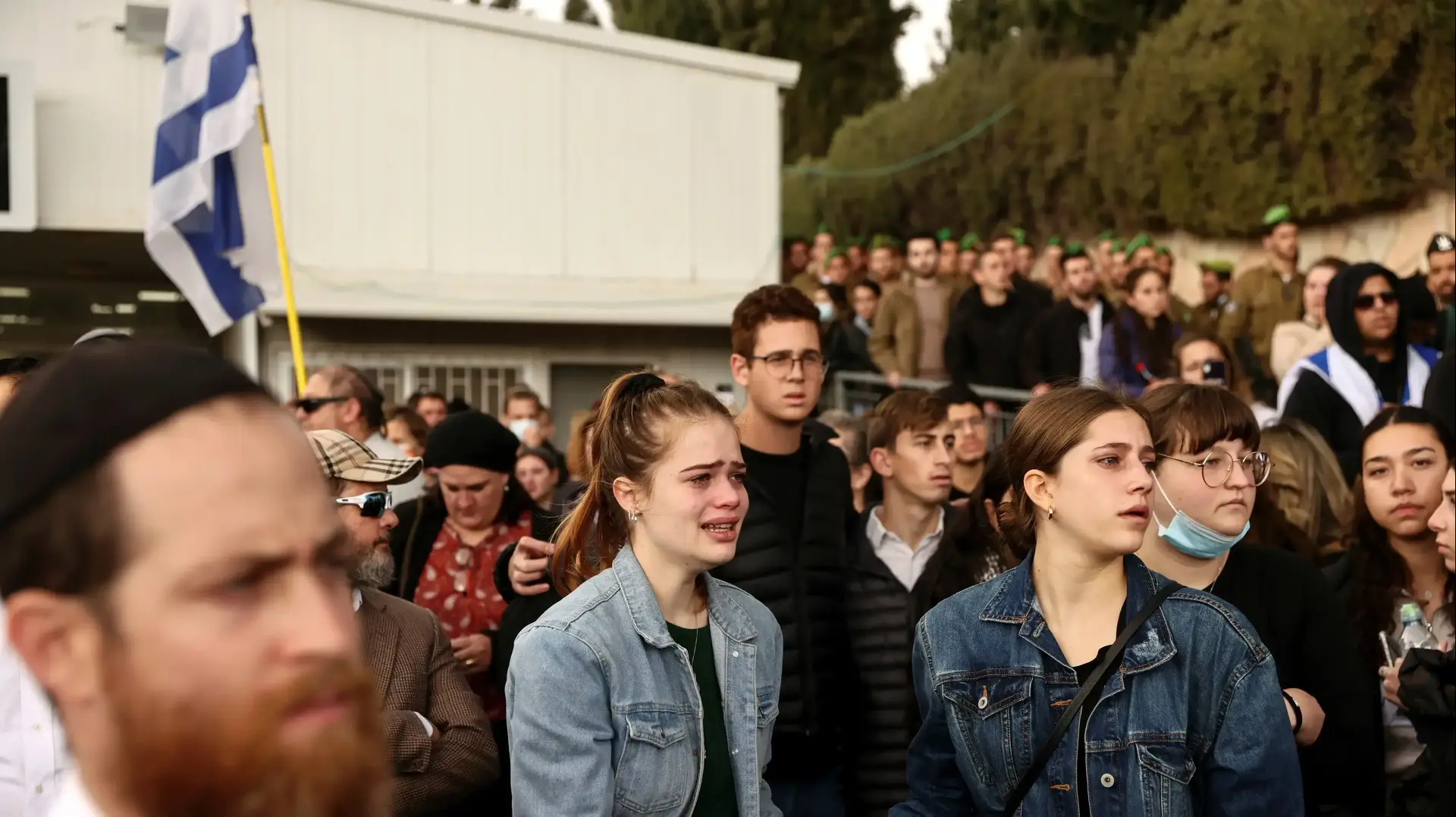 הלווית אליהו קיי שנרצח בפיגוע בירושלים, הר המנוחות גבעת שאול 22 בנובמבר 2021 הלווית אליהו קיי שנרצח בפיגוע בירושלים, הר המנוחות גבעת שאול 22 בנובמבר 2021