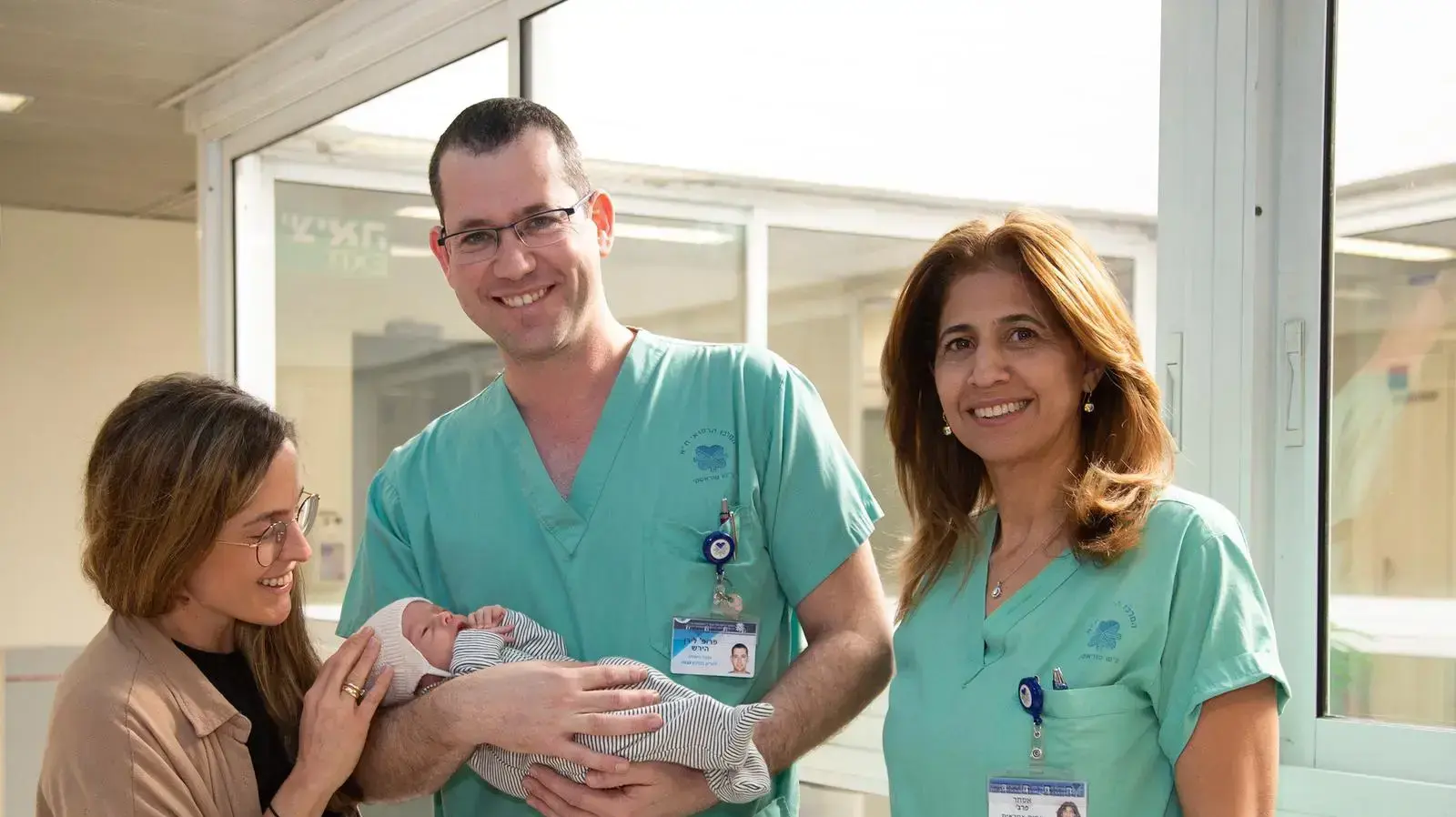 בשבוע 27 ירדו למורן המים,  היא הצליחה להחזיק את ההיריון במשך 70 יום עד לחודש תשיעי וילדה בת בריאה