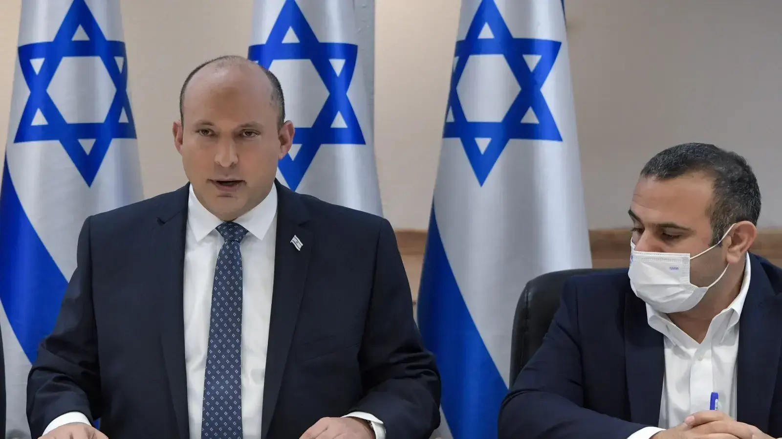 ראש הממשלה נפתלי בנט בדיון בקבינט הקורונה, 27 נובמבר 2021 ראש הממשלה נפתלי בנט בדיון בקבינט הקורונה, 27 נובמבר 2021