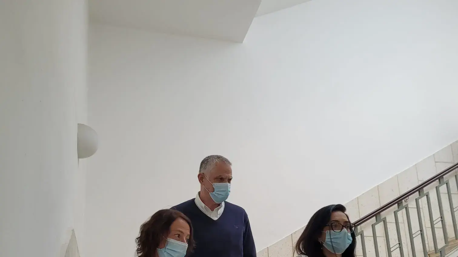 מו"ל ידיעות אחרונות, נוני מוזס עם צאתו במהלך דיון בתיק 4000 29 בנובמבר 2021 מו"ל ידיעות אחרונות, נוני מוזס עם צאתו במהלך דיון בתיק 4000 29 בנובמבר 2021