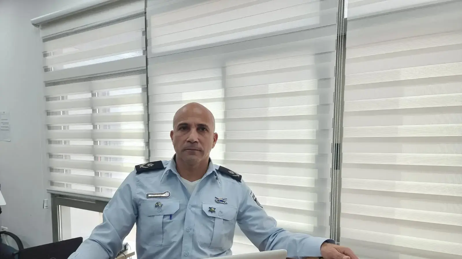 מפקד מחוז צפון גונדר אריק יעקב בדיון הוועדה החוקרת את בריחת המחבלים מכלא גלבוע, 2.12.21 מפקד מחוז צפון גונדר אריק יעקב בדיון הוועדה החוקרת את בריחת המחבלים מכלא גלבוע, 2.12.21