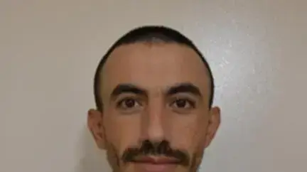 חסין ביארי, נעצר ע"י המשטרה ושב"כ בחשד לעבירות ביטחוניות של ריגול אחר מתקנים צבאיים רגישים בשליחות ארגון הטרור חמאס, תוך התחזות לשליח אוכל חסין ביארי, נעצר ע"י המשטרה ושב"כ בחשד לעבירות ביטחוניות של ריגול אחר מתקנים צבאיים רגישים בשליחות ארגון הטרור חמאס, תוך התחזות לשליח אוכל