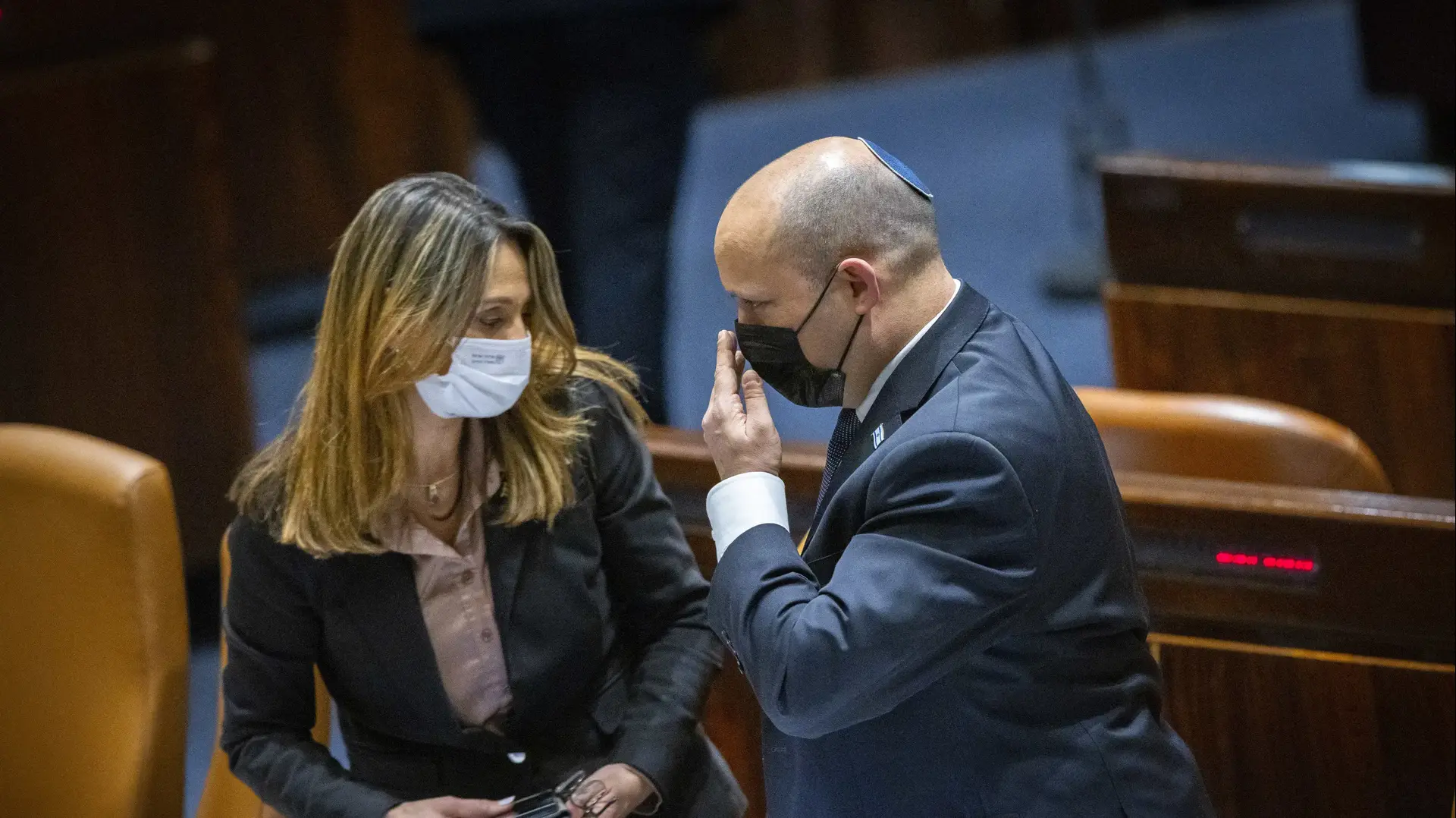 יפעת שאשא ביטון ונפתלי בנט, 6 בדצמבר 2021 יפעת שאשא ביטון ונפתלי בנט, 6 בדצמבר 2021