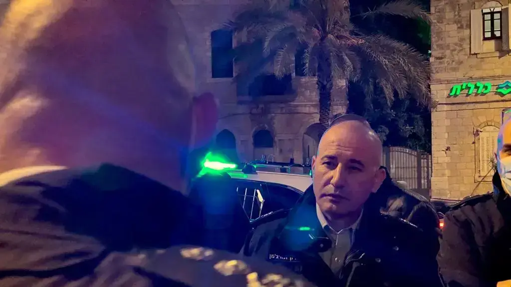 מפקד מחוז ירושלים ניצב דורון תורג׳מן בזירת נסיון פיגוע דקירה בשער שכם, ירושלים, 19 בדצמבר 2021 מפקד מחוז ירושלים ניצב דורון תורג׳מן בזירת נסיון פיגוע דקירה בשער שכם, ירושלים, 19 בדצמבר 2021
