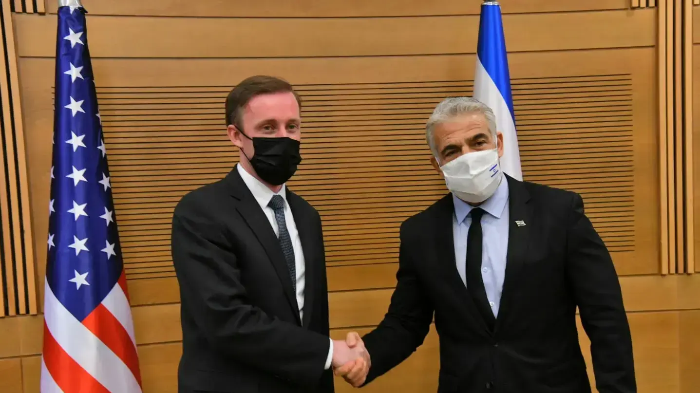 שר החוץ יאיר לפיד נפגש עם היועץ לבטחון לאומי של ארה"ב ג'ק סאליבן, 22 בדצמבר 2021 שר החוץ יאיר לפיד נפגש עם היועץ לבטחון לאומי של ארה"ב ג'ק סאליבן, 22 בדצמבר 2021