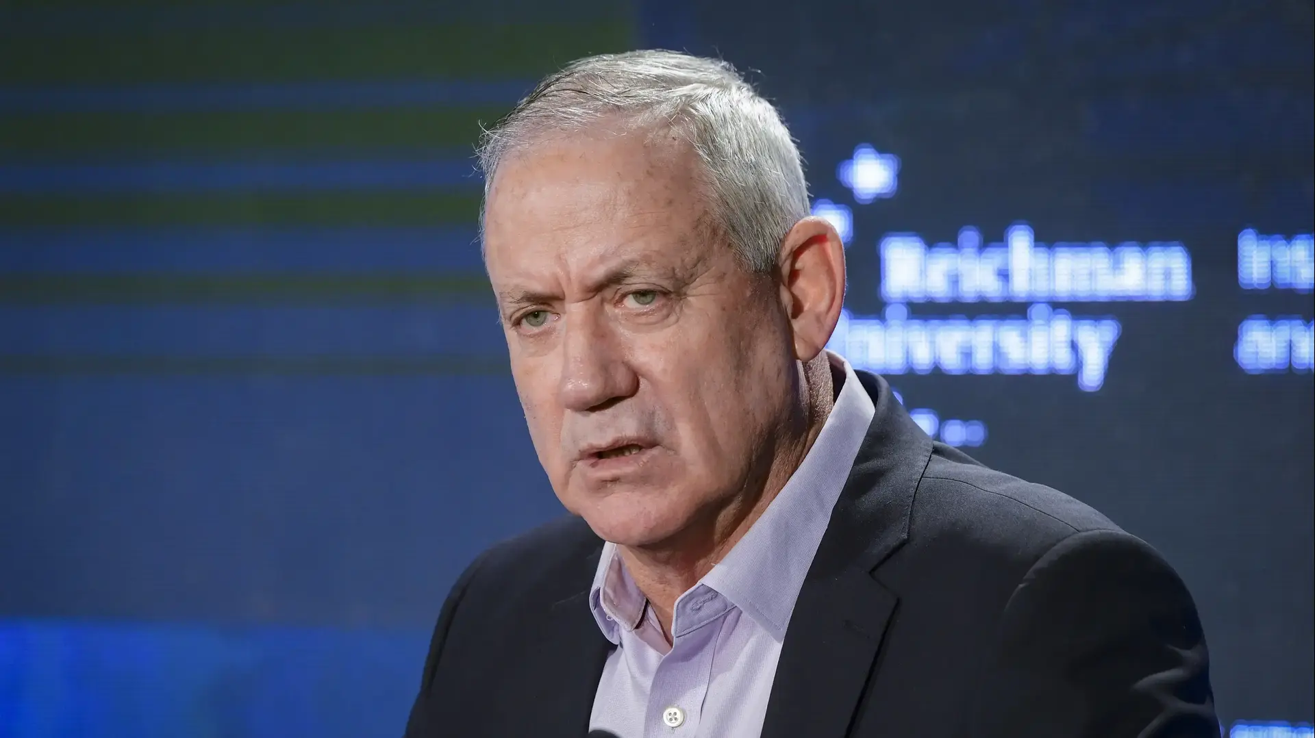 שר הביטחון, בני גנץ במהלך נאומו בכנס הרצליה 23 בנובמבר 2021 שר הביטחון, בני גנץ במהלך נאומו בכנס הרצליה 23 בנובמבר 2021