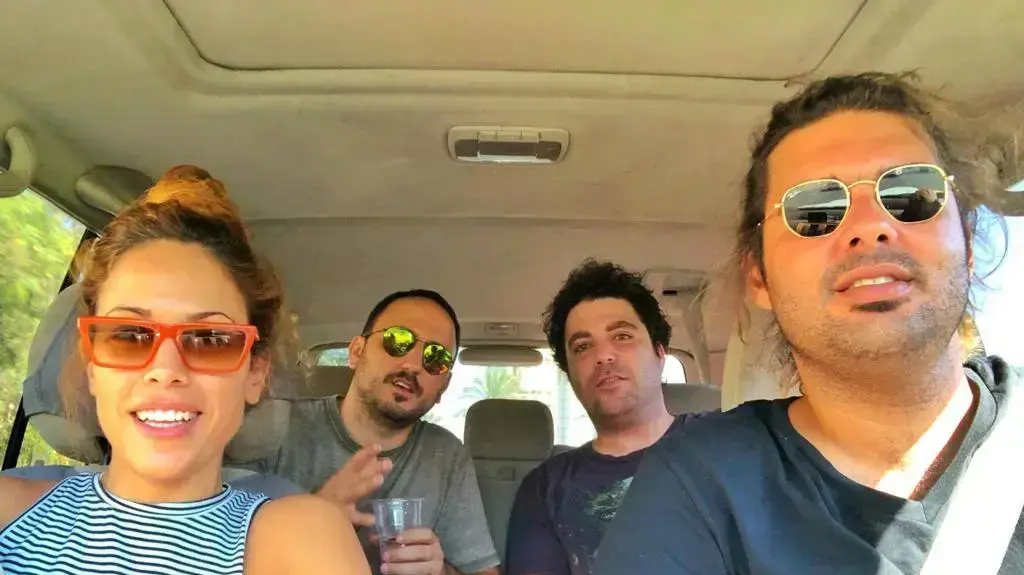 מקדימה: דורון קיגלר, שרית תורג׳מן. מאחורה: גיא בלילה (מימין) ונאור ביטון מקדימה: דורון קיגלר, שרית תורג׳מן. מאחורה: גיא בלילה (מימין) ונאור ביטון