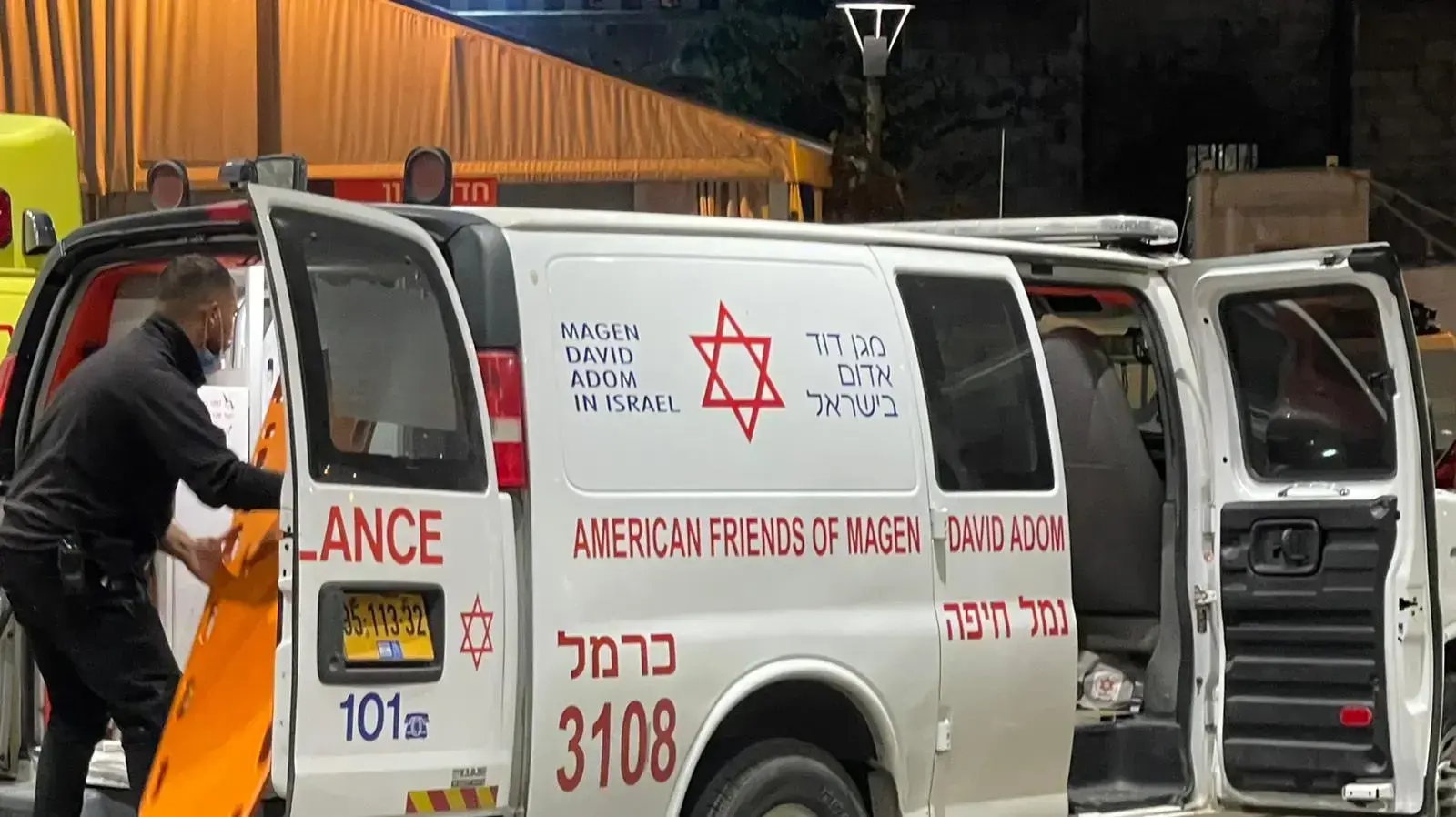 קליטת פצועים ברמב"ם לאחר התרסקות מסוק בחופי חיפה קליטת פצועים ברמב"ם לאחר התרסקות מסוק בחופי חיפה