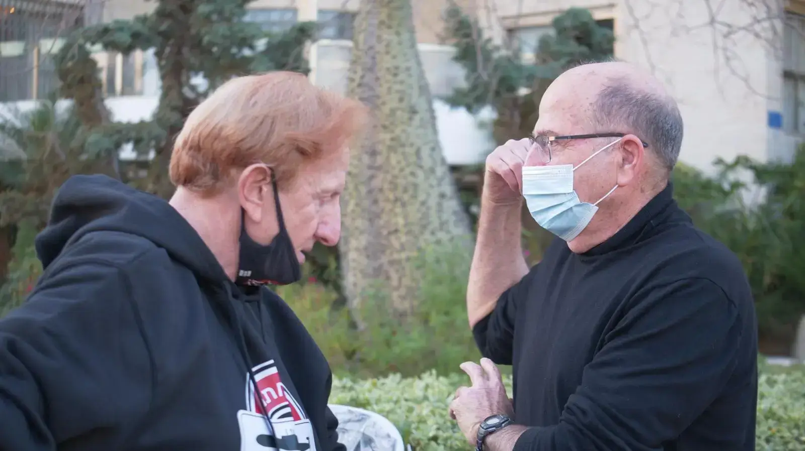 הפגנה של צמרת מערכת הביטחון לדורותיה מול בית של יאיר לפיד, 7 בינואר, 2021 הפגנה של צמרת מערכת הביטחון לדורותיה מול בית של יאיר לפיד, 7 בינואר, 2021