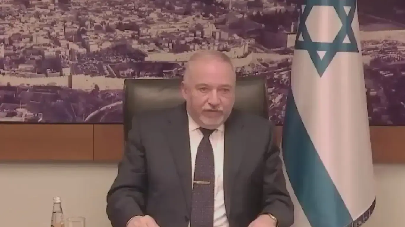 תדרוך שר האוצר אביגדור ליברמן בתדרוך זום, 9 בינואר 2022 תדרוך שר האוצר אביגדור ליברמן בתדרוך זום, 9 בינואר 2022