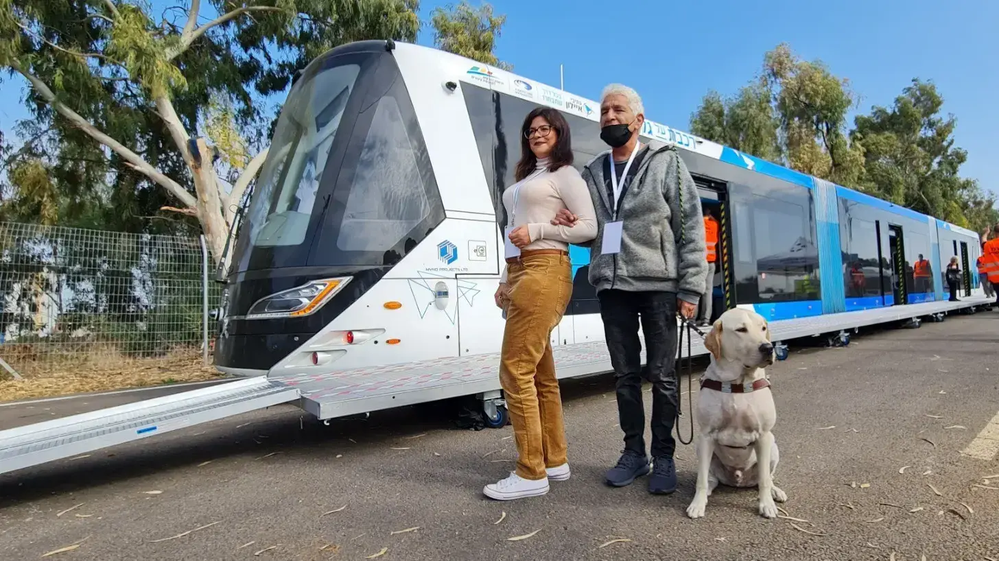 האוטובוס-רכבת שעשוי להיכנס לשימוש בשנים הקרובות האוטובוס-רכבת שעשוי להיכנס לשימוש בשנים הקרובות